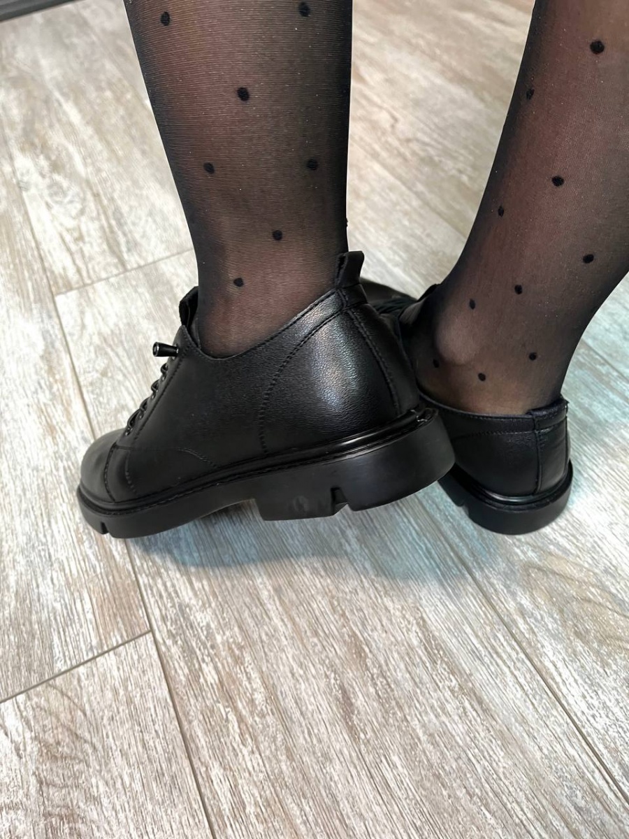 Туфли глубокие женские MADELLA                                          