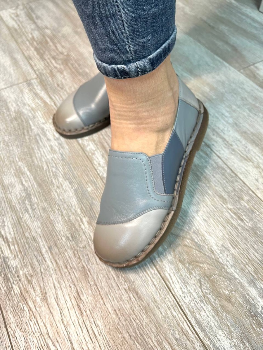 Туфли женские MADELLA     